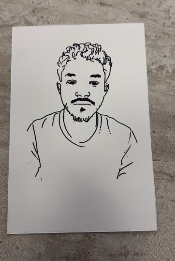Actual portrait drawn using Sketchselfi